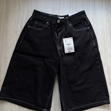 Shorts en denim noir NEW Bershka - Taille EUR34
