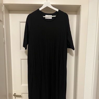 Langes Kleid Rippenstrick