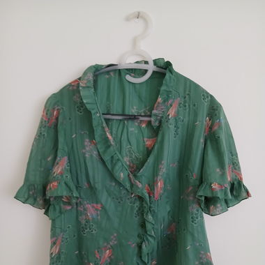 Silk green floral blouse size M