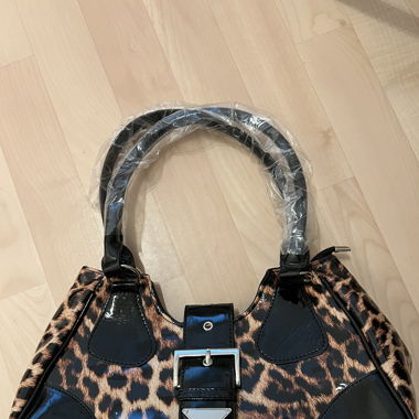 Handtasche