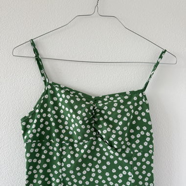 green flower dress