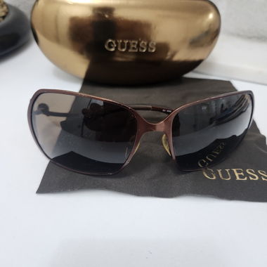 GUESS Sonnenbrille
