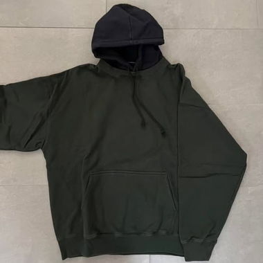 Brandy Melville Hoodie dunkelgrün/-blau