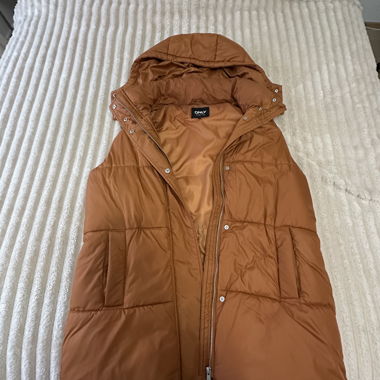 Gilet trapuntato ONLY con cappuccio M