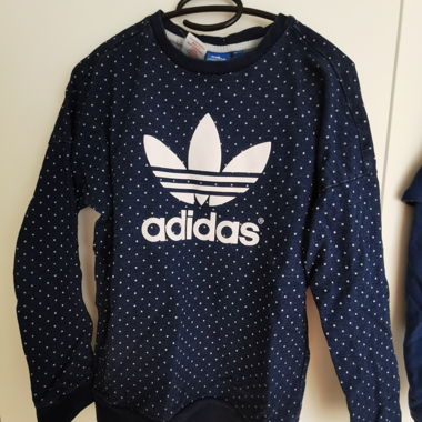 Adidas Sweatshirt