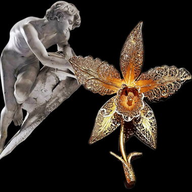 Magnificent Vintage Brooch - Exceptional