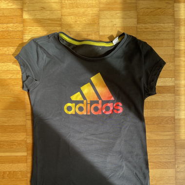 Adidas Sportshirt
