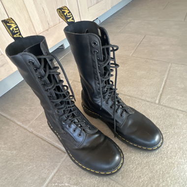 Stivali neri Dr. Martens
