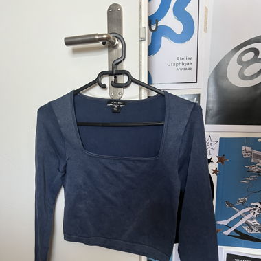 New Yorker Amisu blue sports top
