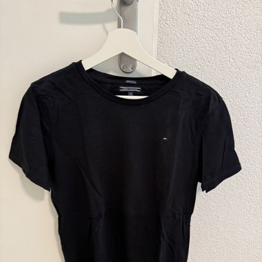 Tommy Hilfiger (176) S