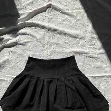 PINSTRIPE MINI SKIRT