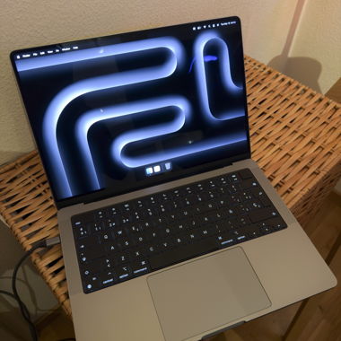 MacBook Pro 14-inch M2 Pro