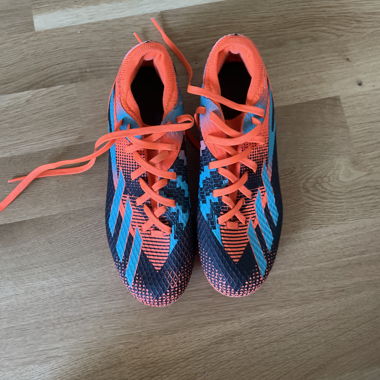 Adidas Messi-Fussballschuhe