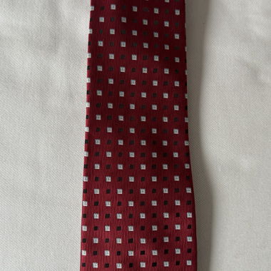 Cravate Giorgio Mariani rouge à motifs carrés
