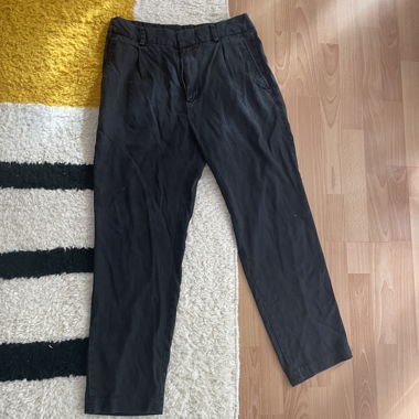 Chinos H&M neri regular fit EUR 32