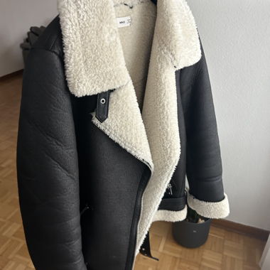Giacca biker in ecopelle Mango