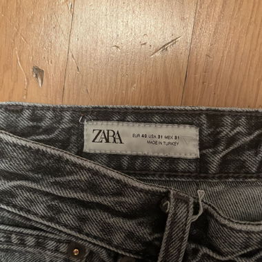 Zara Flared Jeans