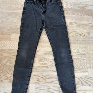 MNG Denim High-Waist Jeans