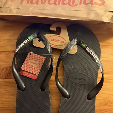 Havaianas noires