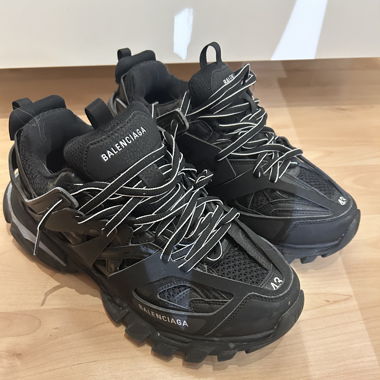 Balenciaga Track