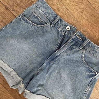 Pantaloncini in jeans