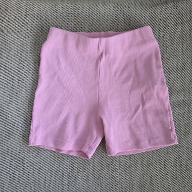 Short Zara roses