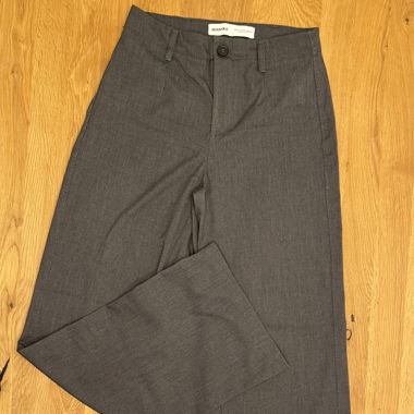 Pantalon de costume Bershka gris EU 36