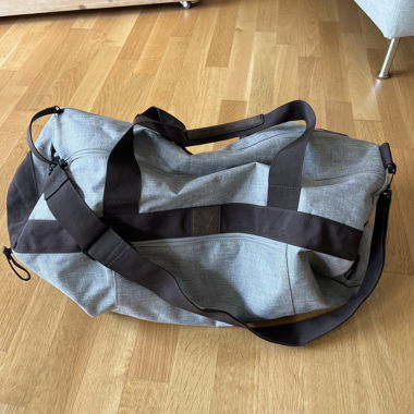Strellson duffel bag