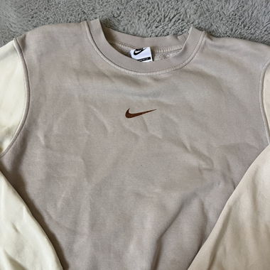 Nike sweater