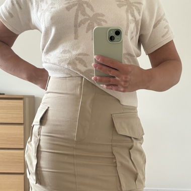 Beige mini skirt