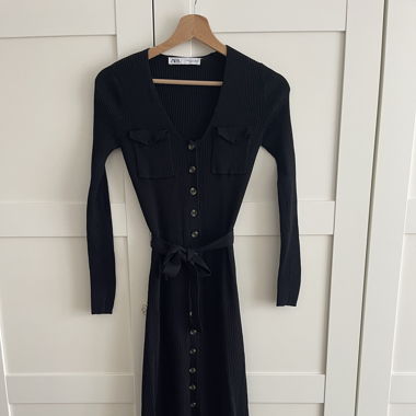 SCHWARZES ZARA KLEID