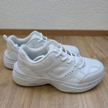 Weisse Sneaker Grösse 40