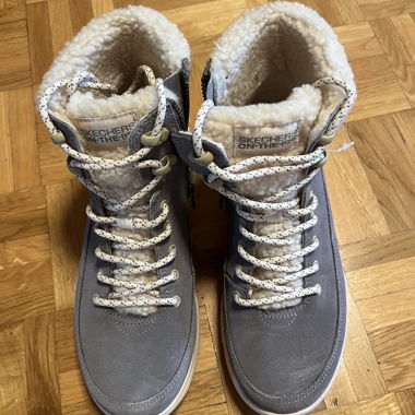 Skechers Ultra Go Winterstiefel grau
