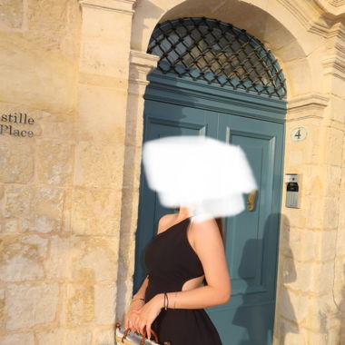 Rückenfreies Kleid