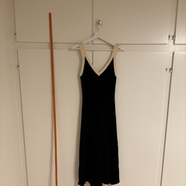 Schön fallendes Wollkleid by Sandro