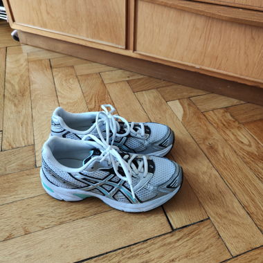 Asics Sportstyle mint und weiss