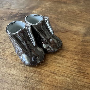 Paar dekorative Schuhe