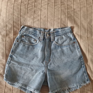 Shorts en jean Levis originaux