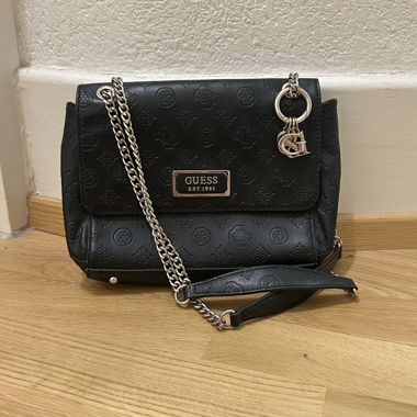 Sac bandoulière GUESS avec chaîne