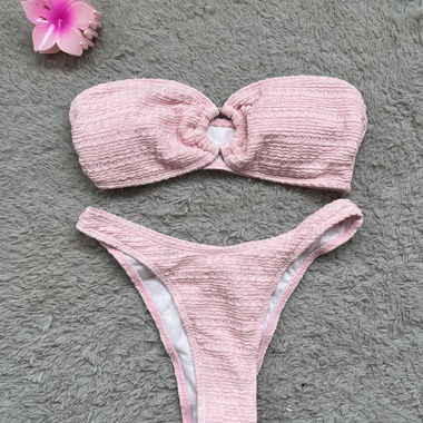 Costume da bagno testurizzato rosa chiaro a fascia