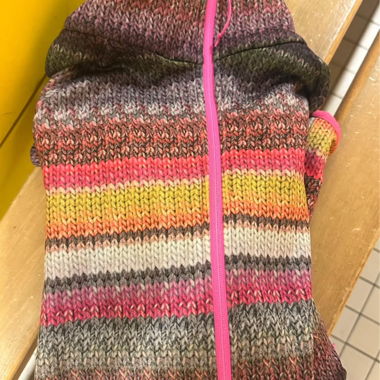 Giacca multicolore in maglia con zip