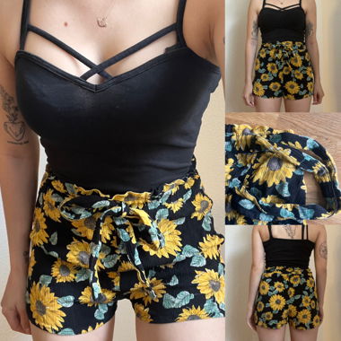 Shorts estivi con motivo a girasole