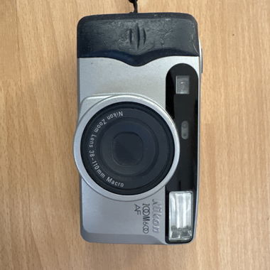 Nikon Zoom AF Kamera