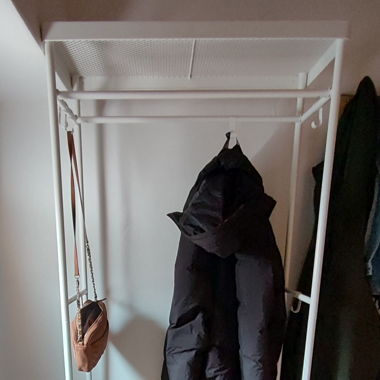 Porte-vêtements et chaussures
