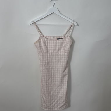 Brandy Melville-Kleid im Karomuster