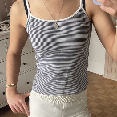 top Brandy Melville