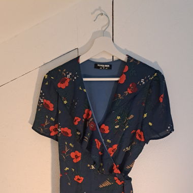 Wickelkleid