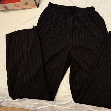 Fließende Hose