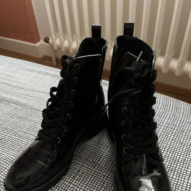 Bottines satinée noir 
