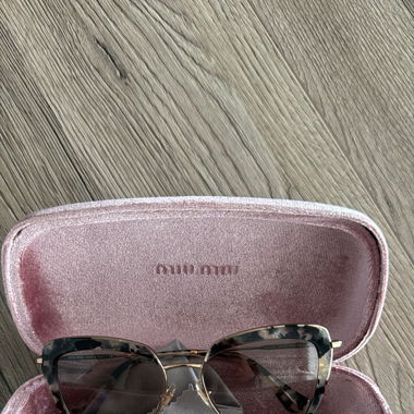 MIU MIU Sunglasses 